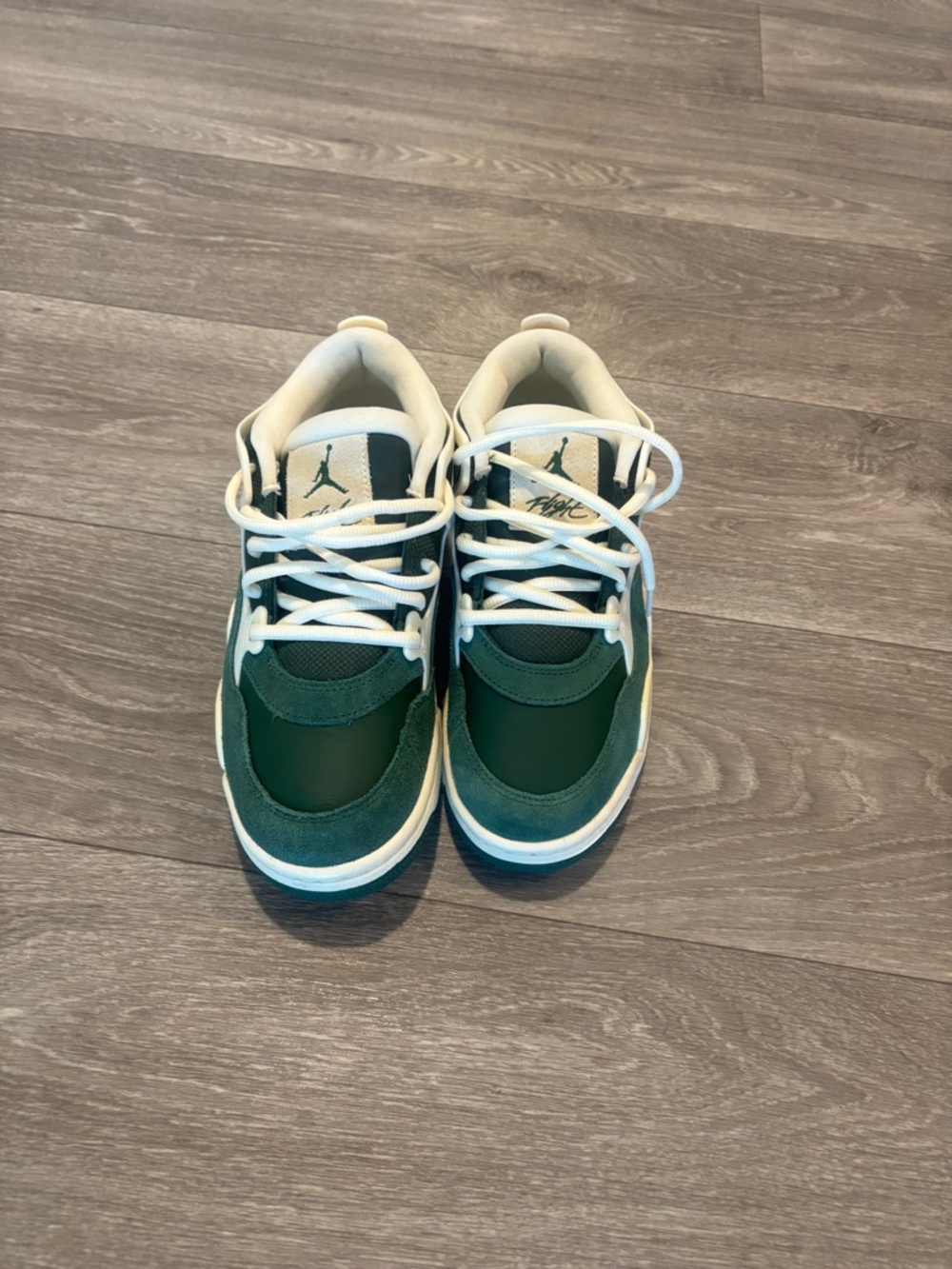 Nike Kids Green and White Low-Top Sneakers